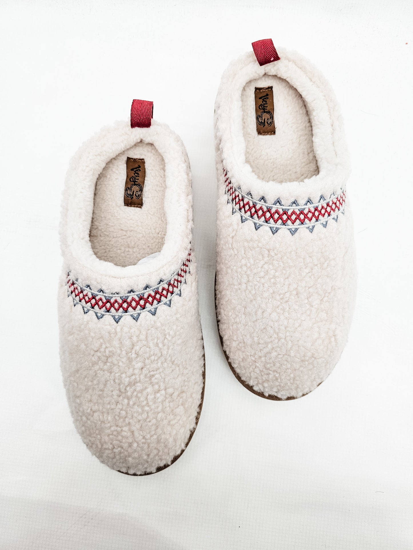 Very G Cream Cuddle Slipper Shoe