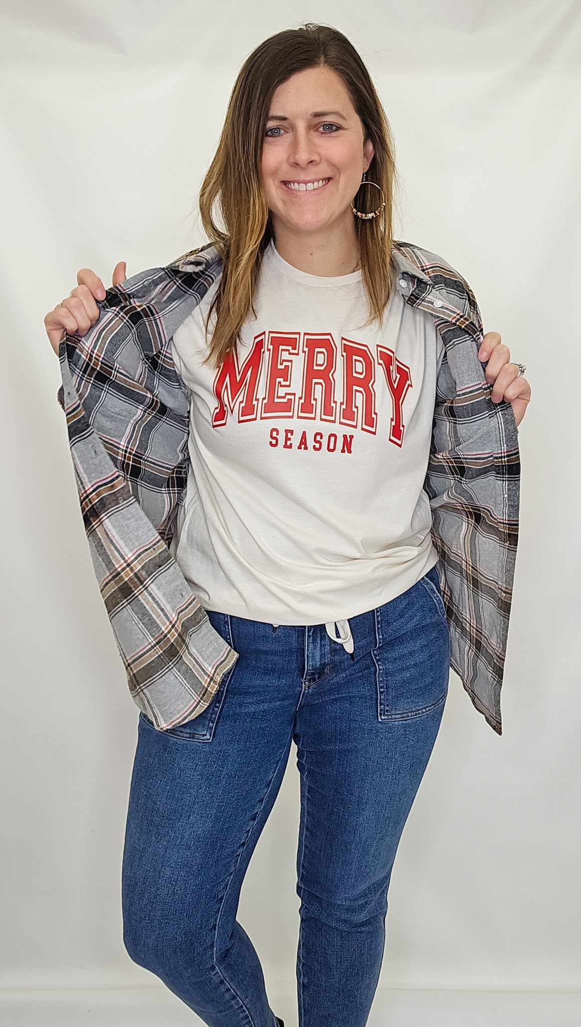 Merry Season Cream Graphic Tee